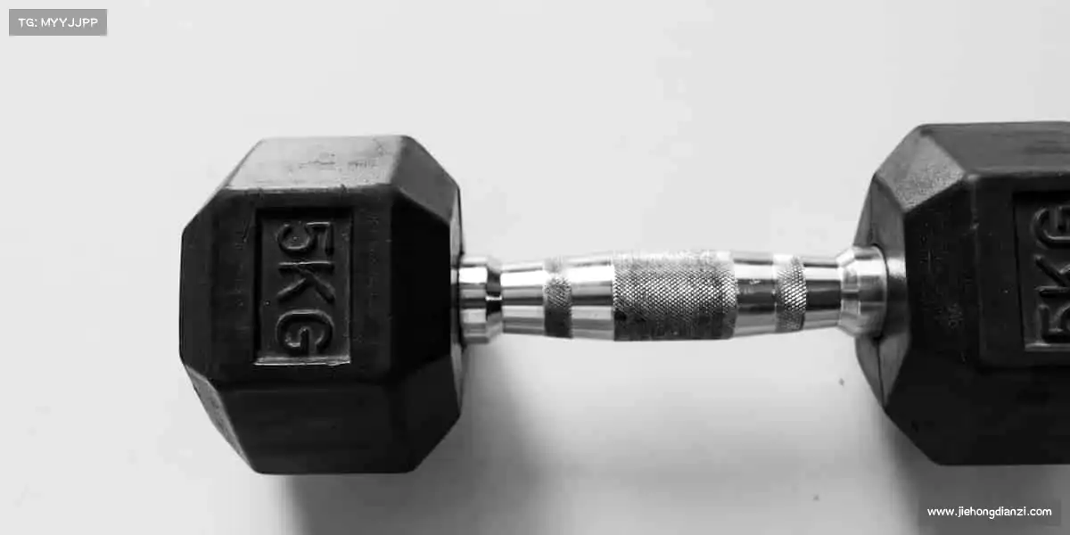 米兰🎾挥动球拍,让每一次击球都成为心跳的节拍!